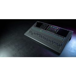   Allen&Heath QU-7 digitális keverőpult 32+1 Fader, 32mikrofon bemenettel lokálisan, 38 processzálható csatorna, 12 sztereó Mix + 4 mátrix + LR kimenet, 6 sztereó FX Processzor, SLINK Port