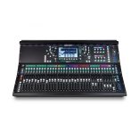 Allen&Heath SQ-7 digitális keverőpult, 32 beépített előerősítő, 32+1 faders, 48 csatorna / 36 bus mix, 96kHz