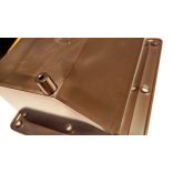 Hangfal csatlakozómező mélyített, nagy