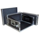 Robust C4U Kombi 19" rack keverőhellyel 400mm mély