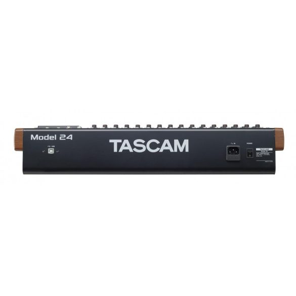Tascam Model 24,analóg keverő, 24 sávos SD-felvevő és USB-interfész